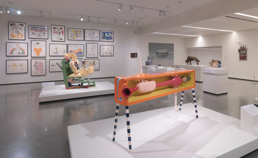 view exhibition image