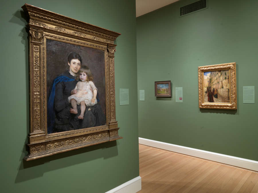 view exhibition image